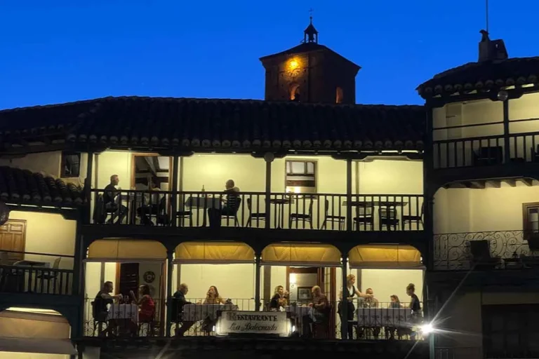 Dónde comer en Chinchón: restaurantes que no te puedes perder